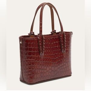 Christian Louboutin Calf Ali Soft CABATA Zip top tote
